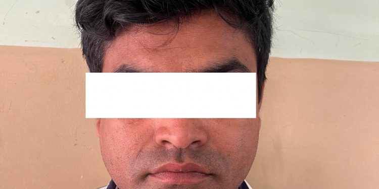 सुनसरीमा १४ वर्षीया बालिकालाई सामूहिक बलात्कार गरी फरार रहेका आरोपित १८ वर्षपछि पक्राउ