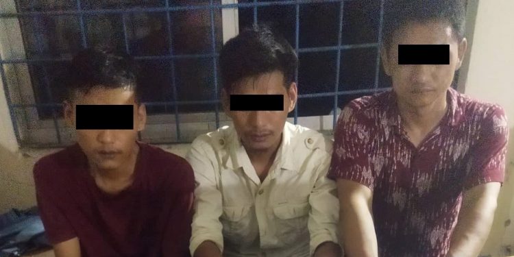 लागूऔषधसहित चारजना पक्राउ