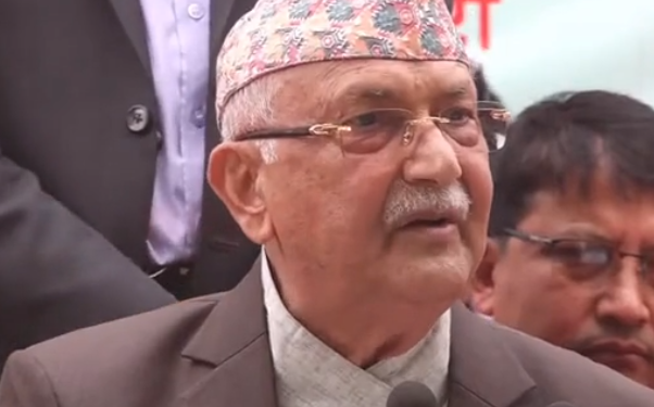 धरान आएर एमाले अध्यक्ष ओलीले भने, ‘ एमालेले कोसीबाट पानी ल्याएर खुवाउँछ’