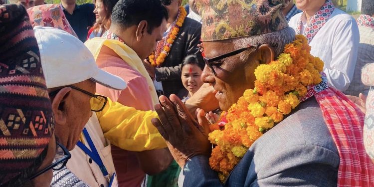 सुनसरी २ मा मतदाताको साथ पाउँदै कांग्रेसका सीताराम मेहता