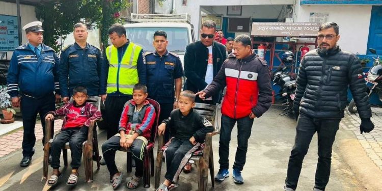 झापामा तीनजना बेवारिसे बालकरूको उद्दार गरी इटहरी ल्याइयो