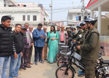 विराटनगर : नगर प्रहरीलाई इलेक्ट्रिक साइकल वितरण