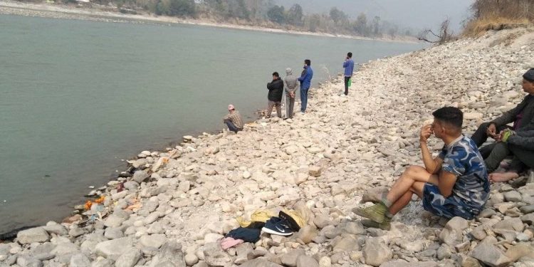 ‘परिवारलाई नखोज्नु’ भन्दै एक व्यवसायी सप्तकोसीमा बेपत्ता