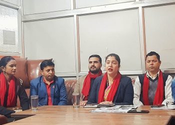 उवासंघ इटहरी निर्वाचन : अध्यक्षकी उम्मेदवार रञ्जु सिग्देल समूहका यस्ता छन् १८ प्रतिबद्वता