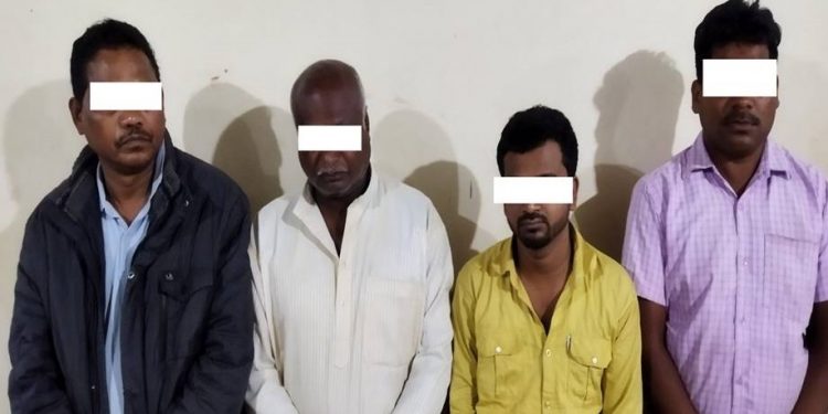 मोरङ हत्या घटना : पक्राउ परेका श्रीमानसहित चारजना प्रहरीद्वारा सार्वजनिक