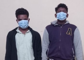 प्रतिबन्धित लागूऔषधसहित दुई पक्राउ