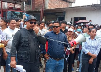 चार दलका युवा संगठनले बुझाए धरानका मेयरलाई ८ बुँदे ज्ञापनपत्र