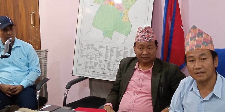 ‘सीमाना भत्काउने र अराजकता मच्चाउने छुट कसैलाई छैन’ : हर्क साम्पाङ