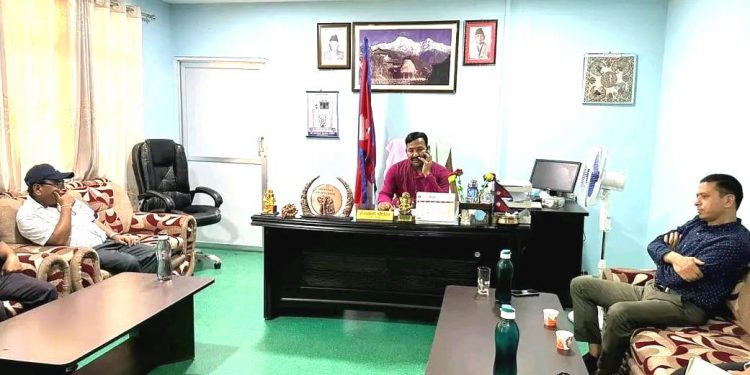 ६ लेन सडक : तरहरा–सेउतीको काम तीन दिनभित्र सुरु गर्ने लिखित प्रतिबद्वता