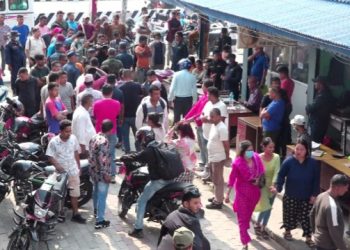 इटहरीको यातायात कार्यालय बाहिरबाट २२ जना बिचौलिया पक्राउ
