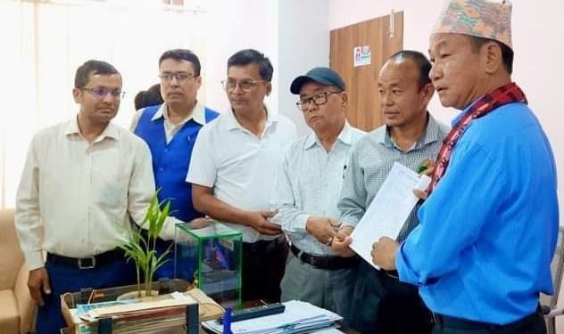 धरानका मेयर हर्क साम्पाङलाई स्वतन्त्रताविरोधी गतिविधि नगर्न पत्रकार महासंघको ध्यानाकर्षण