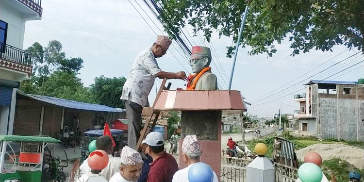 इटहरीमा पुष्पलाल श्रेष्ठको स्मृति दिवसको अवसरमा कार्यक्रम