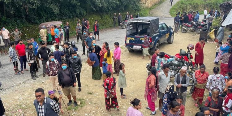 तेह्रथुममा गाडिएको अवस्थामा युवतीको शव फेला