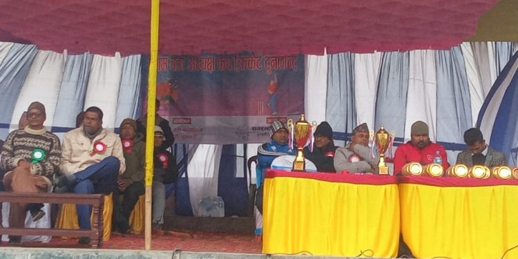 इटहरीमा वडाध्यक्ष कप क्रिकेट प्रतियोगिता आयोजना