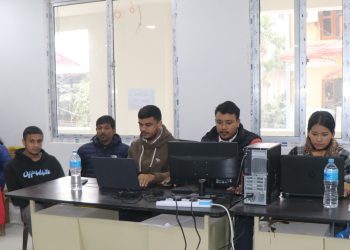 इटहरीमा अनलाईन प्रणालीबाट घर नक्साको इजाजत पत्र प्रदान गर्न सुरु भएपछि सहज