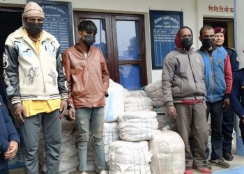 पेट्रोल ढुवानी गर्ने ट्याङकरको प्रयोग गरी गाँजा ओसारपसार, चार पक्राउ