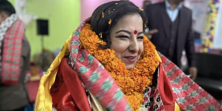 तरहरा जेसीजको नेतृत्वमा पहिलोपटक महिला अध्यक्ष, पदभार ग्रहणसँगै पुरस्कार वितरण सम्पन्न