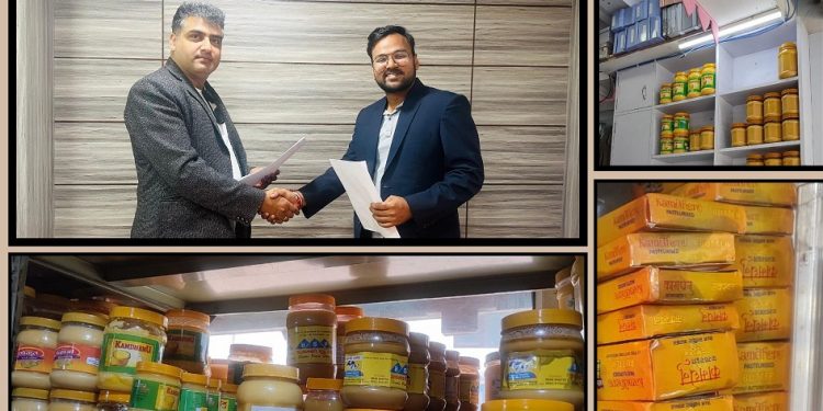कामधेनुका दुग्धजन्य उत्पादन काठमाडौँमा बजारीकरण, विदेश निर्यातका लागि छुर्पीको सम्झौता