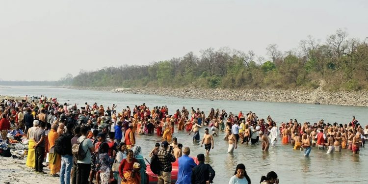कुम्भ मेला : चारजना बेहोस भएपछि उद्धार