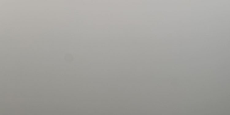 इटहरीमा श्वास नै रोकिने गरी फैलिएको धुवाँ कहाँबाट आयो ?