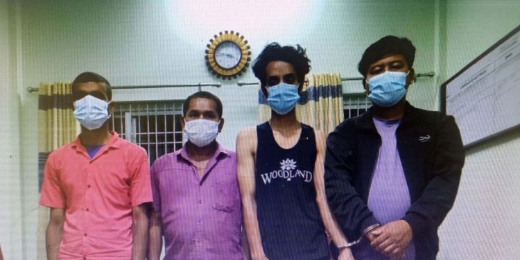 मोरङमा घरबाट गाँजा किनबेच, समातिए चार कारोबारी