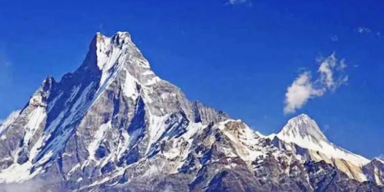 कञ्चनजङ्घा क्षेत्रमा पर्यटक बढेसँगै व्यवसायी उत्साहित