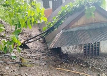 ताप्लेजुङमा बाढी पहिरोबाट दर्जनौँ परिवार विस्थापित