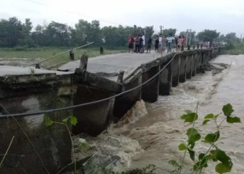 झापाको बिरिङ पुल भासिएपछि आवागमन बन्द