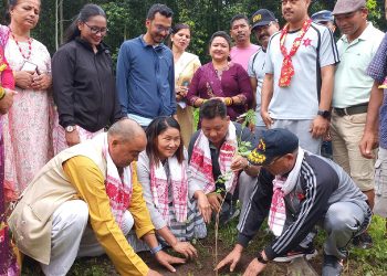 ‘वन्यजन्तुलाई वनभित्रै आहारा व्यवस्थापन गर्न फलफूल जङ्गल’
