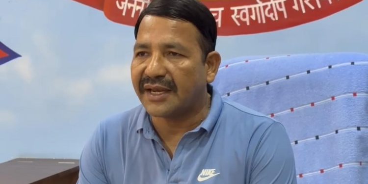 अनियमितताको आरोप लागेपछि इटहरीका मेयर भन्छन् – ‘प्रमाणित भए एक मिनेट मेयरको कुर्सीमा बस्दिन’