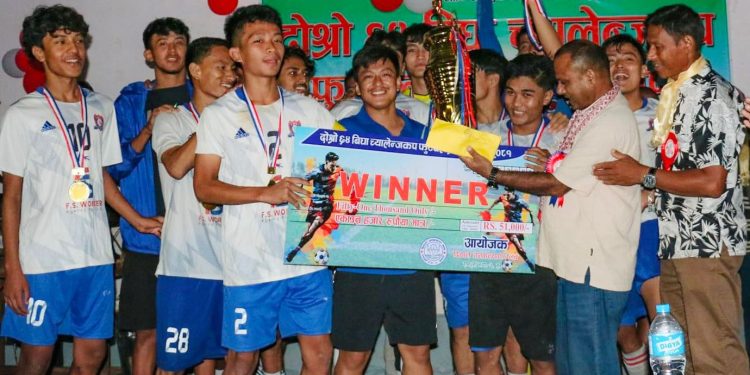 तालतलैया फुटबल क्लबलाई ६४ बिघा च्यालेन्ज कपको उपाधि
