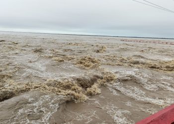 बालुवाजन्य सामग्रीले सप्तकोसीको सतह उच्च, जोखिम बढ्दै