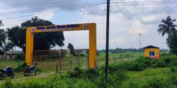 झापा : जग्गा विवादले पेट्रोलियम पाइपलाइन परियोजना प्रभावित