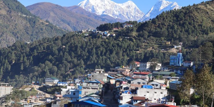 सुनसान छन् तिहारमा गाउँघर, लोप हुँदै मौलिकता 