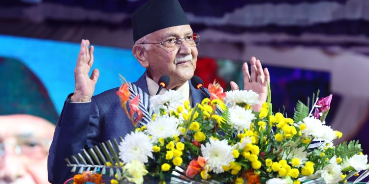 इटहरीमा प्रधानमन्त्री ओलीको सन्देश – ‘घमण्ड पसिसकेपछि मान्छे मतिभ्रष्ट हुन्छ’