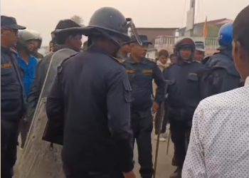 सुनसरीमा टिपरको ठक्करबाट एक पुरुषको मृत्यु, टिपरमा आगजनीको प्रयास