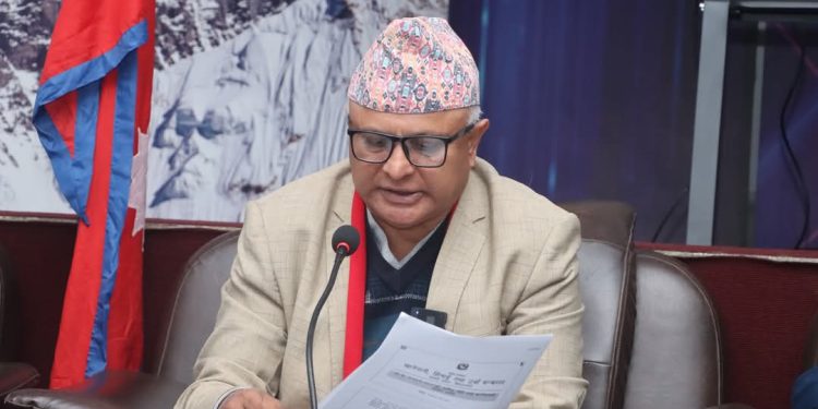 एउटा मन्त्रालयबाट अर्को मन्त्रालयमा लागि गएको फाइल दुई दिनभित्र टुंग्याउन मुख्यमन्त्रीको निर्देशन