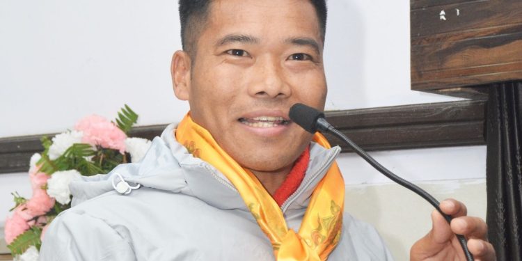 कवि प्रेमप्रकाशको कविता सङ्ग्रह ‘रगतको तर्पण’माथि धरानमा चर्चा