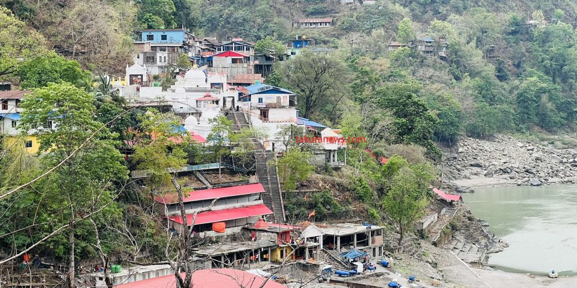 इटहरीबाट बराहक्षेत्र गएका मामा–भाञ्जालाई सप्तकोशी नदीले बगायो, भाञ्जालाई बगाएछि मामा बचाउन गएका थिए