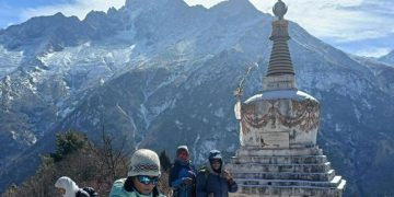 सगरमाथा क्षेत्रमा पर्यटक आगमन वृद्धि : चैतमा भित्रिए १२ हजार