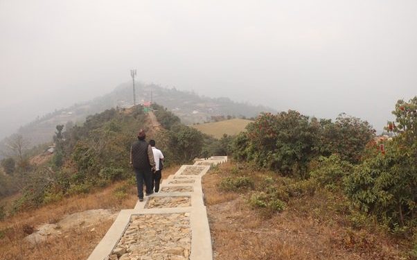 भोजपुरको डाग्बुङ पदमार्ग पर्यटकका रोजाइमा
