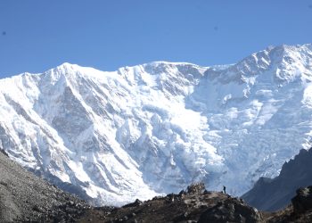 तस्बिरमा हेर्नुहोस् कञ्चनजङ्घा हिमाल