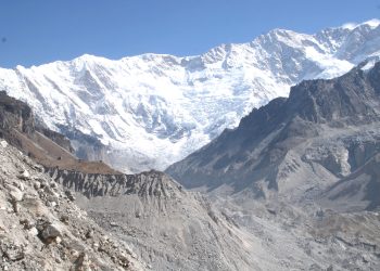 तस्बिरमा हेर्नुहोस् कञ्चनजङ्घा हिमाल