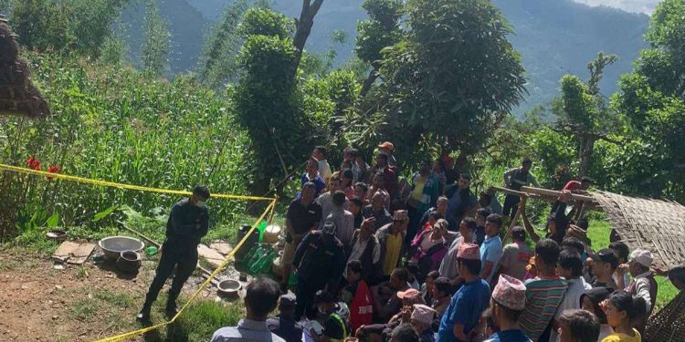 अपराधको पराकाष्ठा : भोजपुरमा एकै परिवारका चार जनाको सामूहिक हत्या, ज्वाँइले ‘आक्रोश’मा आएर अपराध गरेको स्वीकारे