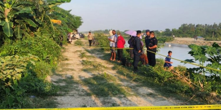 मोरङमा घारीभित्र कुहिएको अवस्थामा अज्ञात महिलाको शव फेला