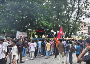 जेन–जी पुस्ताले कोशी प्रदेशसभा घेरे