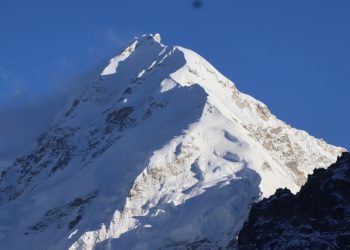 हिमाल आरोहणमा पर्यटकको उत्साह, यो सिजनमा ३ सय विदेशीले गरे कञ्चनजंघा क्षेत्रको भ्रमण