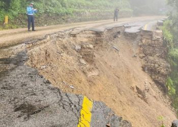 अविरल वर्षाका कारण धरान–धनकुटा सडक अवरुद्ध