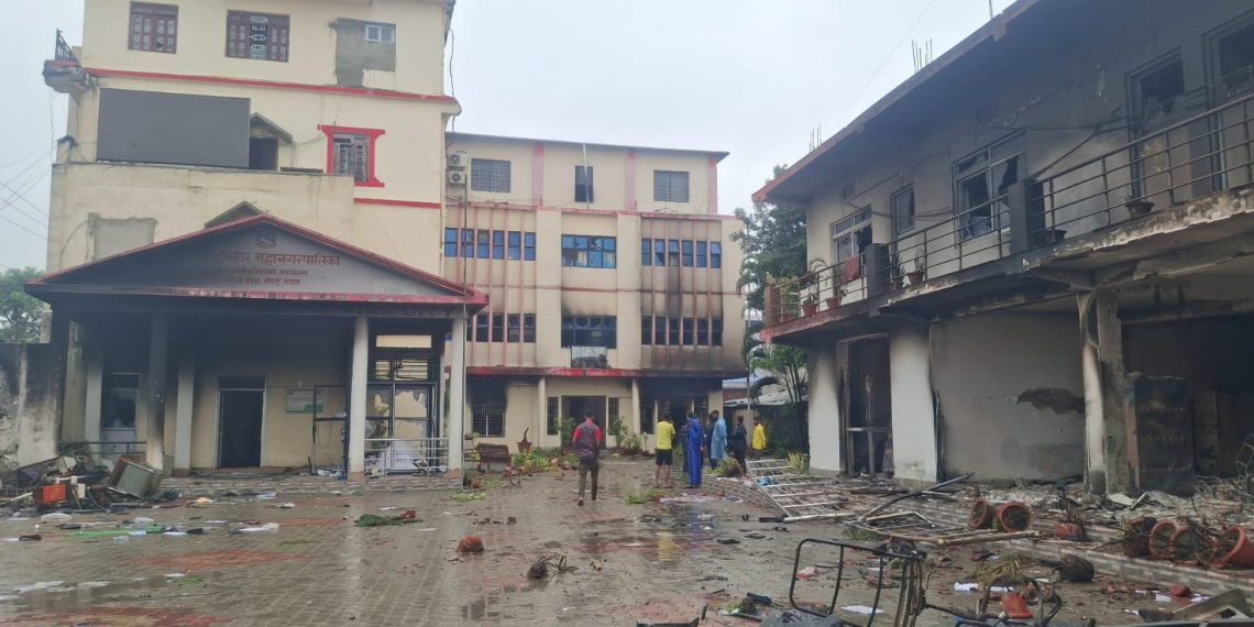 जेनजी आन्दोलनमा विराटनगर महानगरमा करिब १ अर्ब बराबरको क्षति, टेन्टमार्फत सेवा प्रवाह