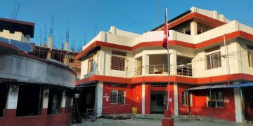 मोरङका सरकारी कार्यालयमा बिचौलियाविरुद्ध प्रशासनको ‘एक्सन’, ३० जना पक्राउ
